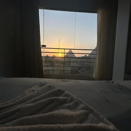 Happy Hotel Pyramids View Inn